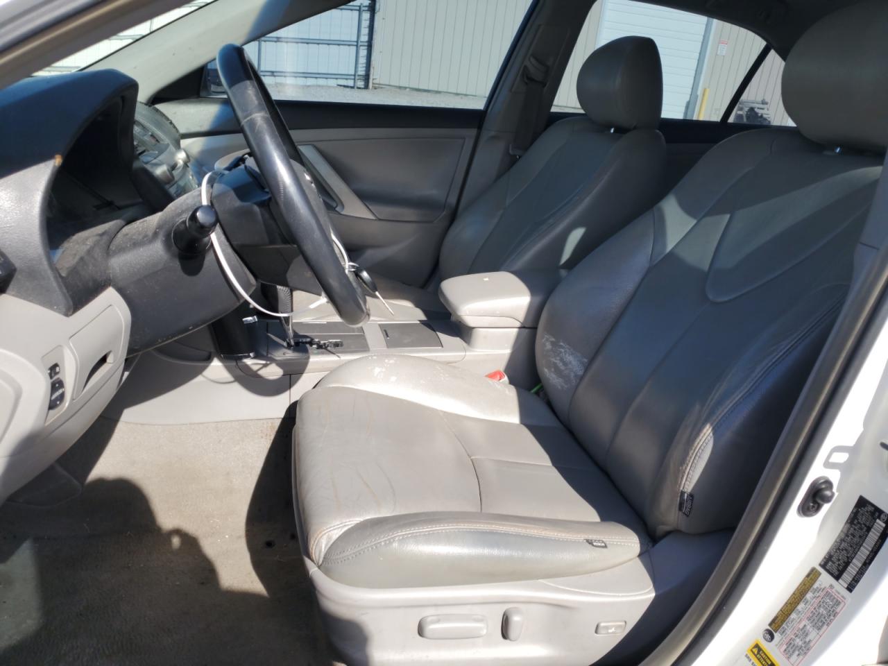 2007 Toyota Camry - Image 7