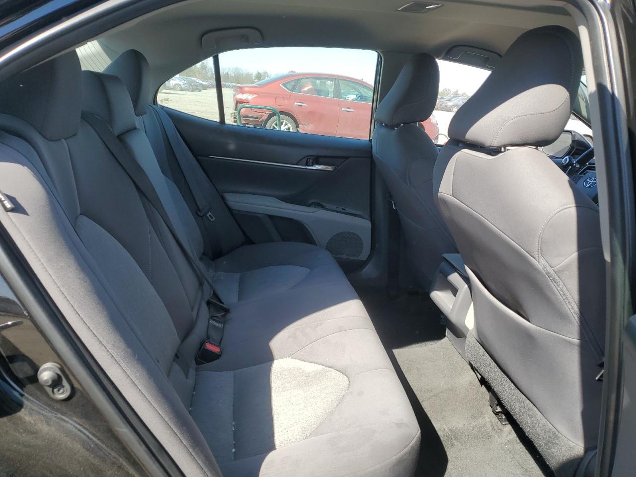 2021 Toyota Camry - Image 11