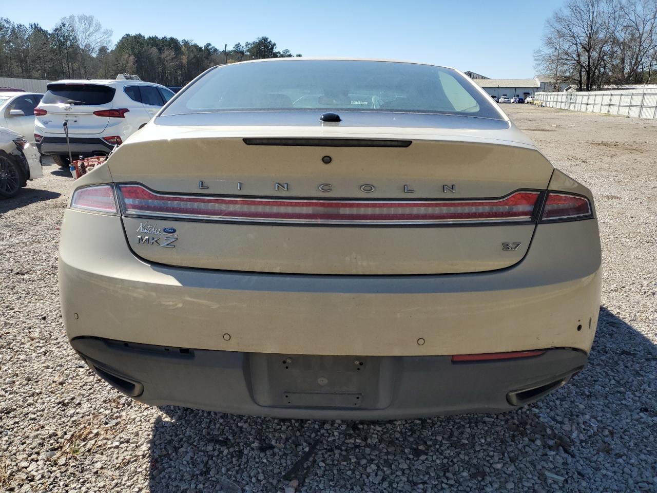 2015 Lincoln MKZ - Image 6