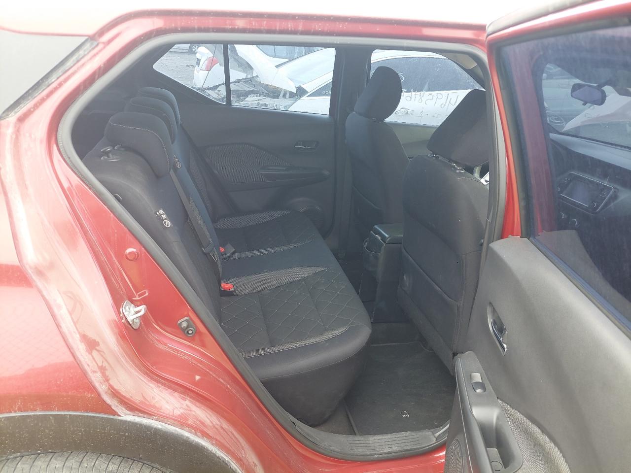 3N1CP5C92JL514214 - 2018 Nissan Kicks - #46958165