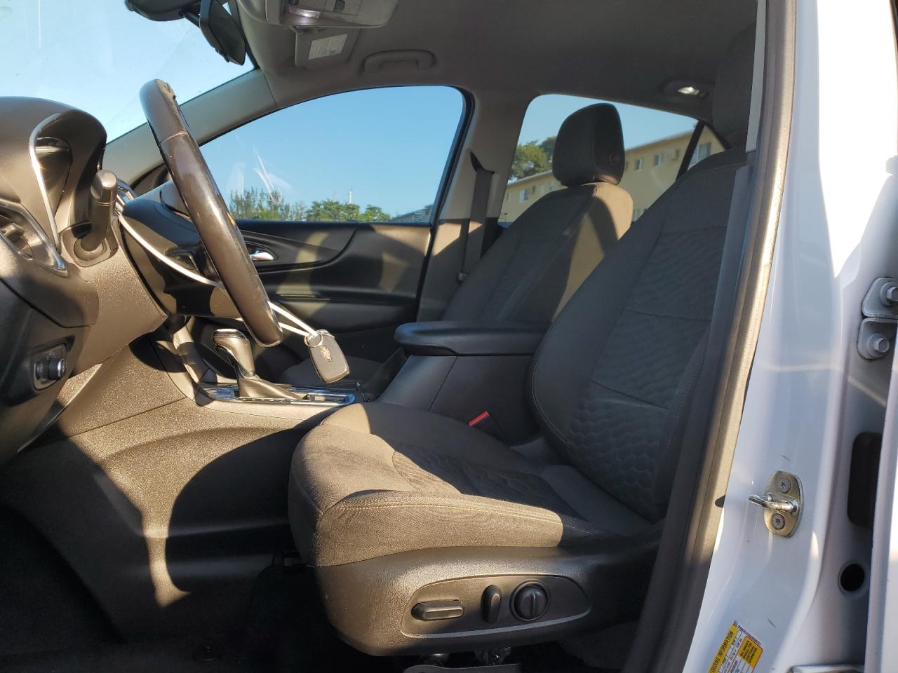 2018 Chevrolet Equinox - Image 7