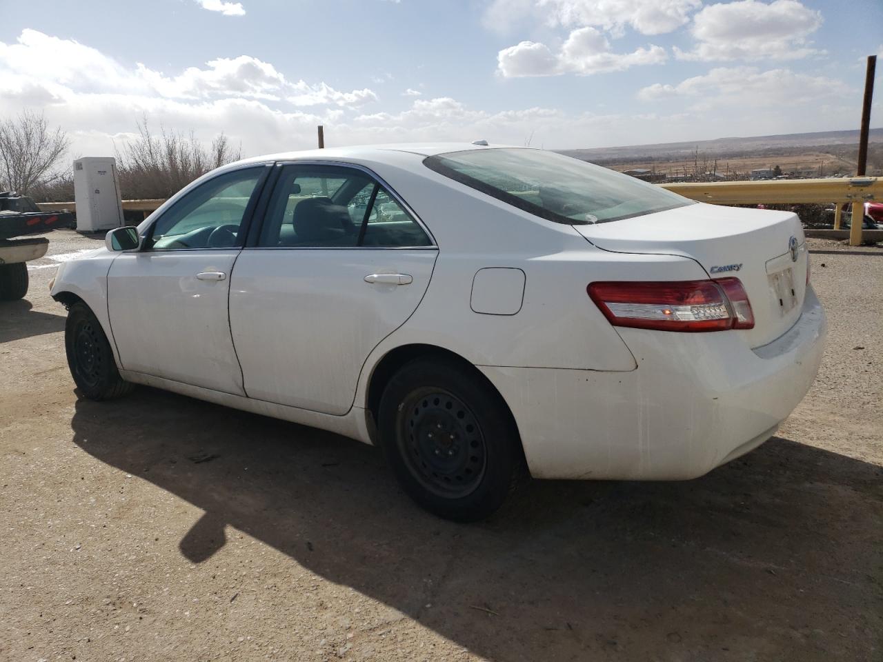 2011 Toyota Camry - Image 2