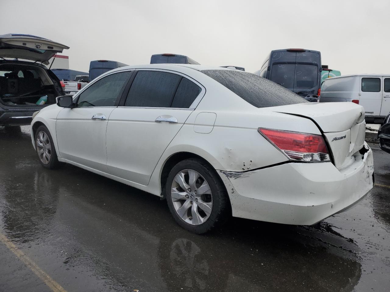 2008 Honda Accord - Image 2