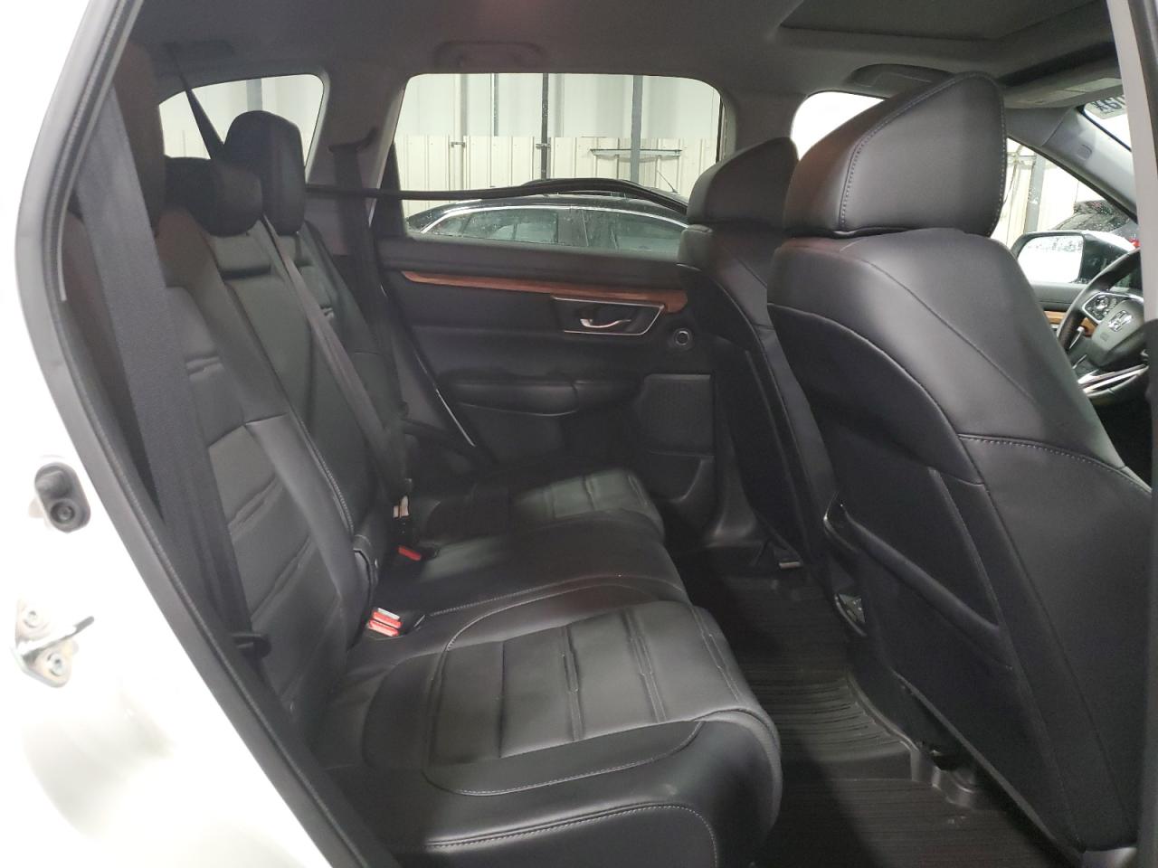 2018 Honda CR-V - Image 12
