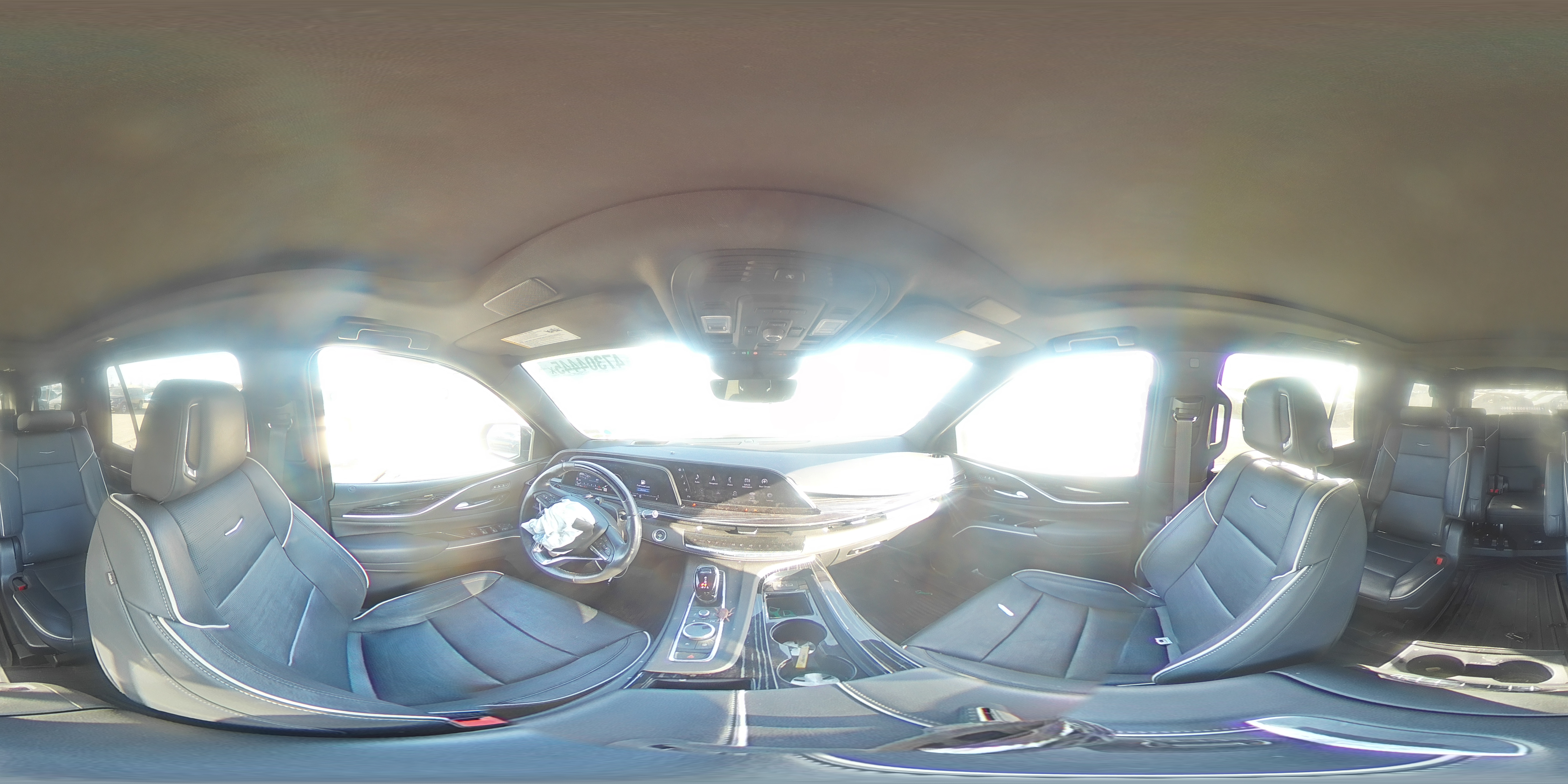 2022 Cadillac Escalade - Image 14