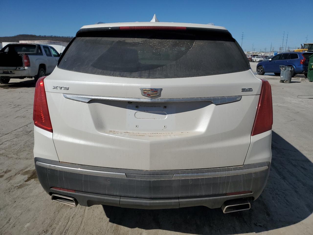 2019 Cadillac XT5 - Image 6