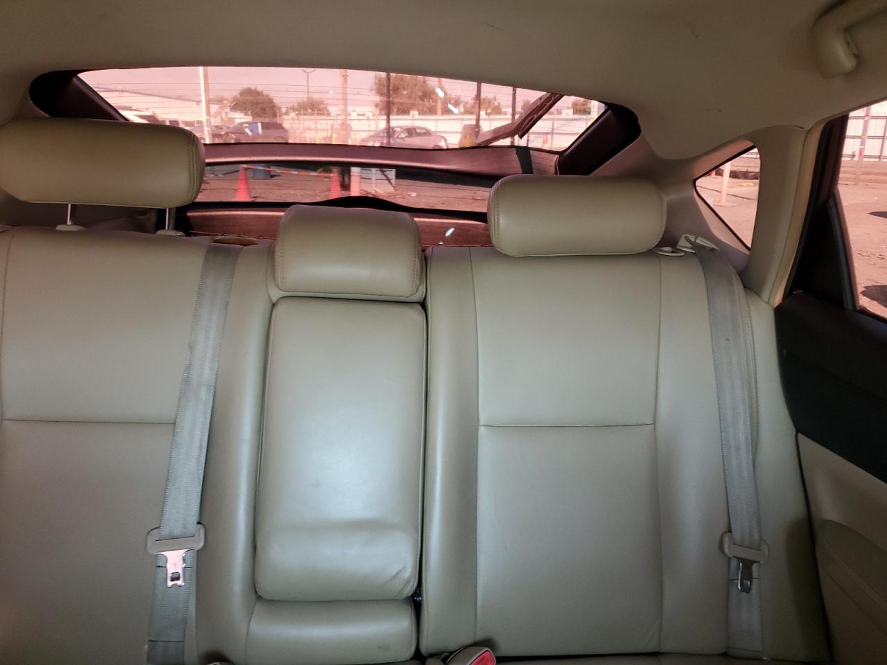 2005 Toyota Prius - Image 10