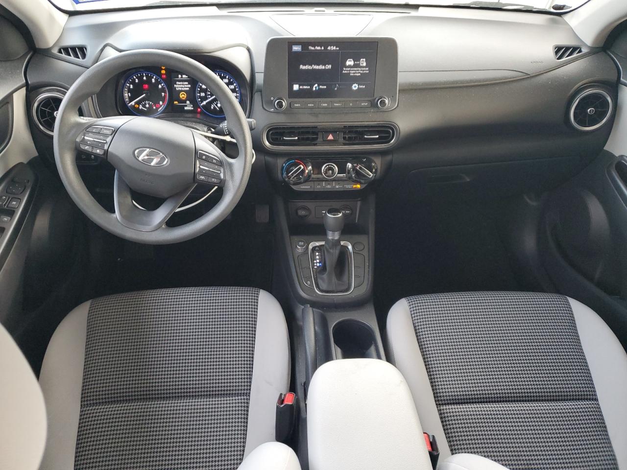 2023 Hyundai Kona - Image 8