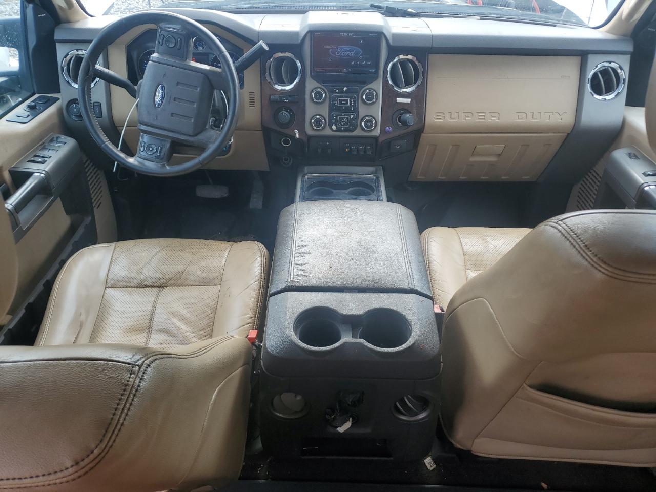 2014 Ford F350 - Image 8