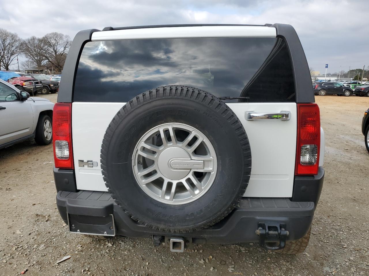 2008 Hummer H3 - Image 6