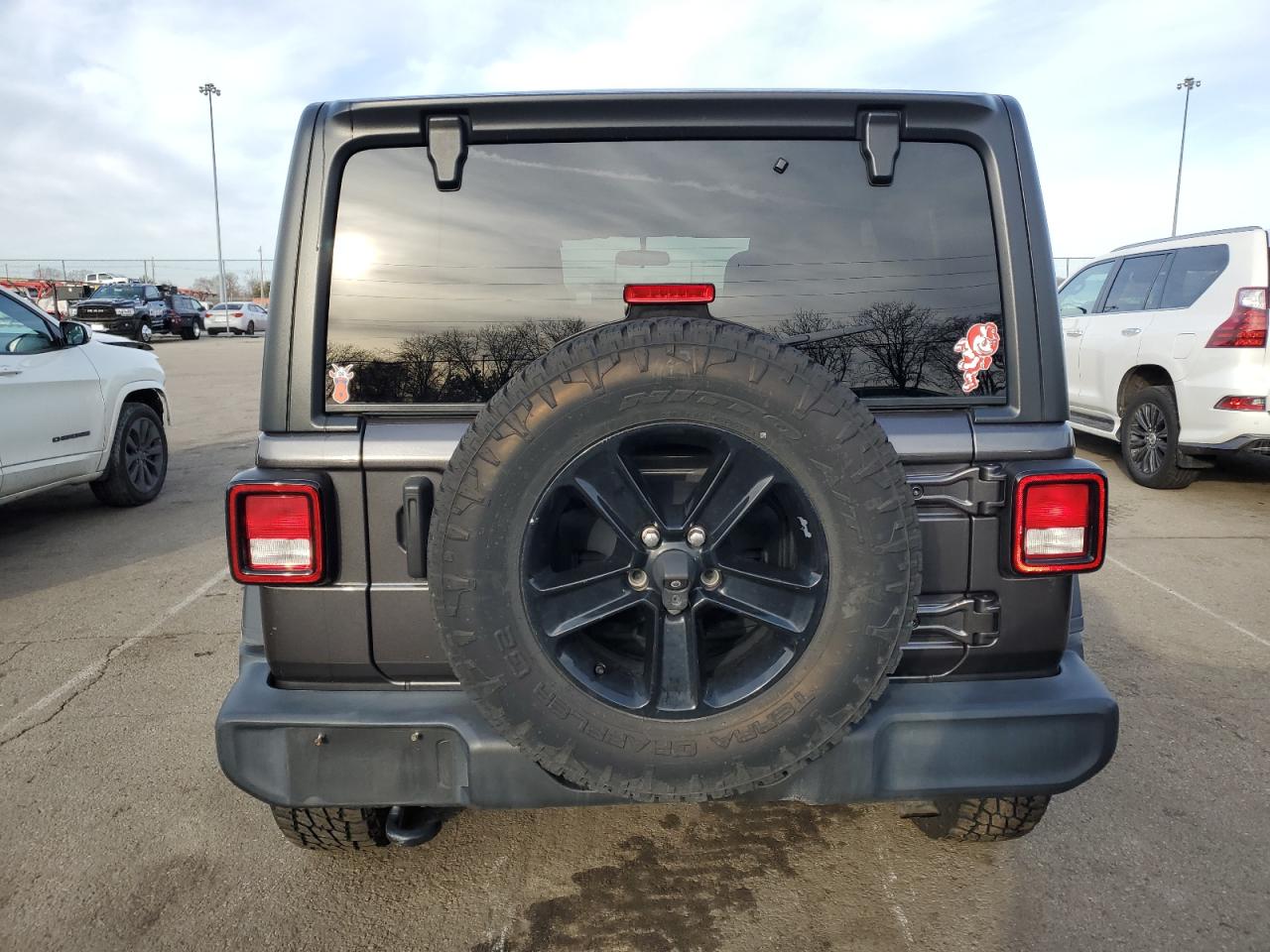 2021 Jeep Wrangler - Image 6