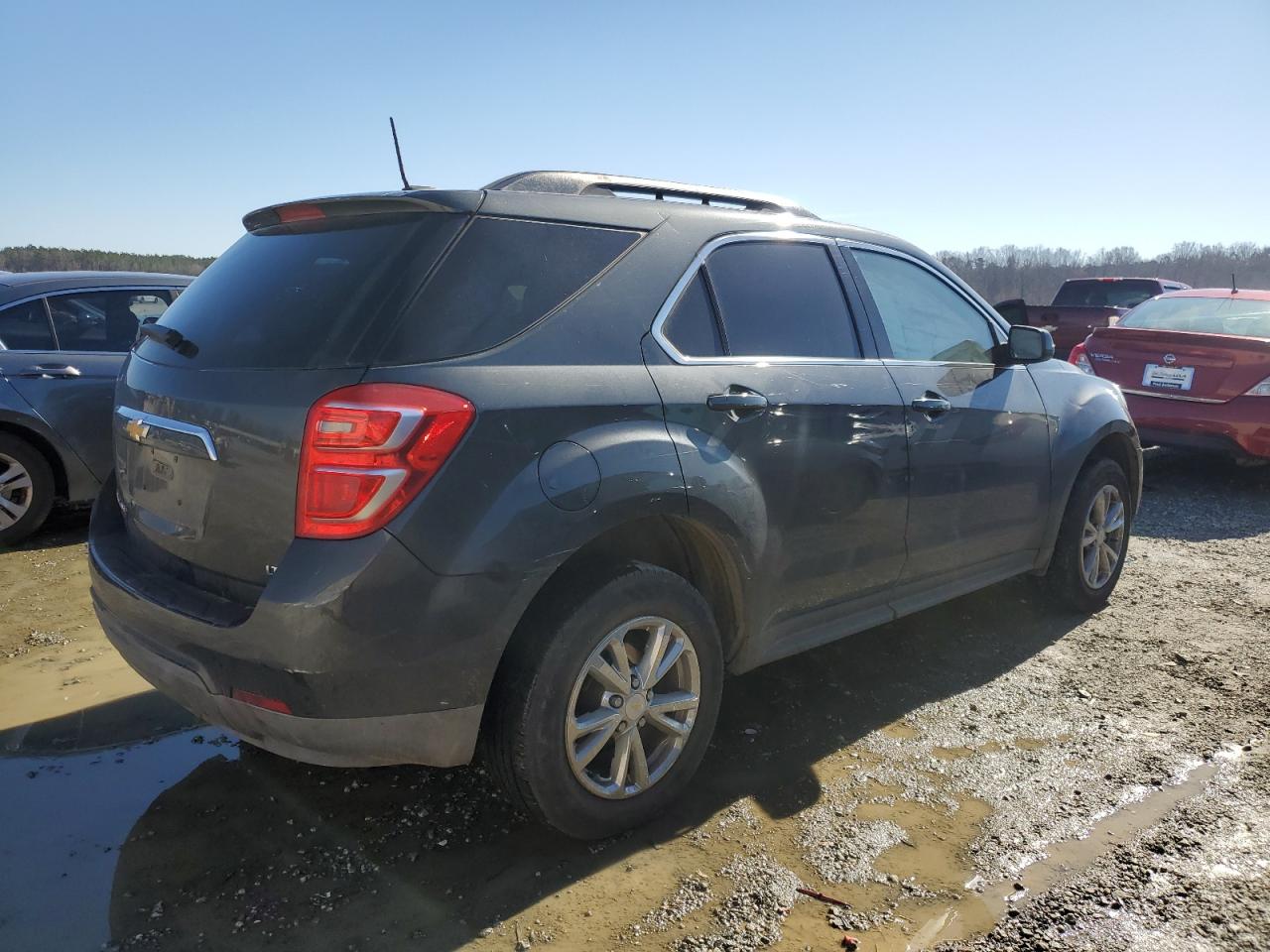2017 Chevrolet Equinox - Image 3