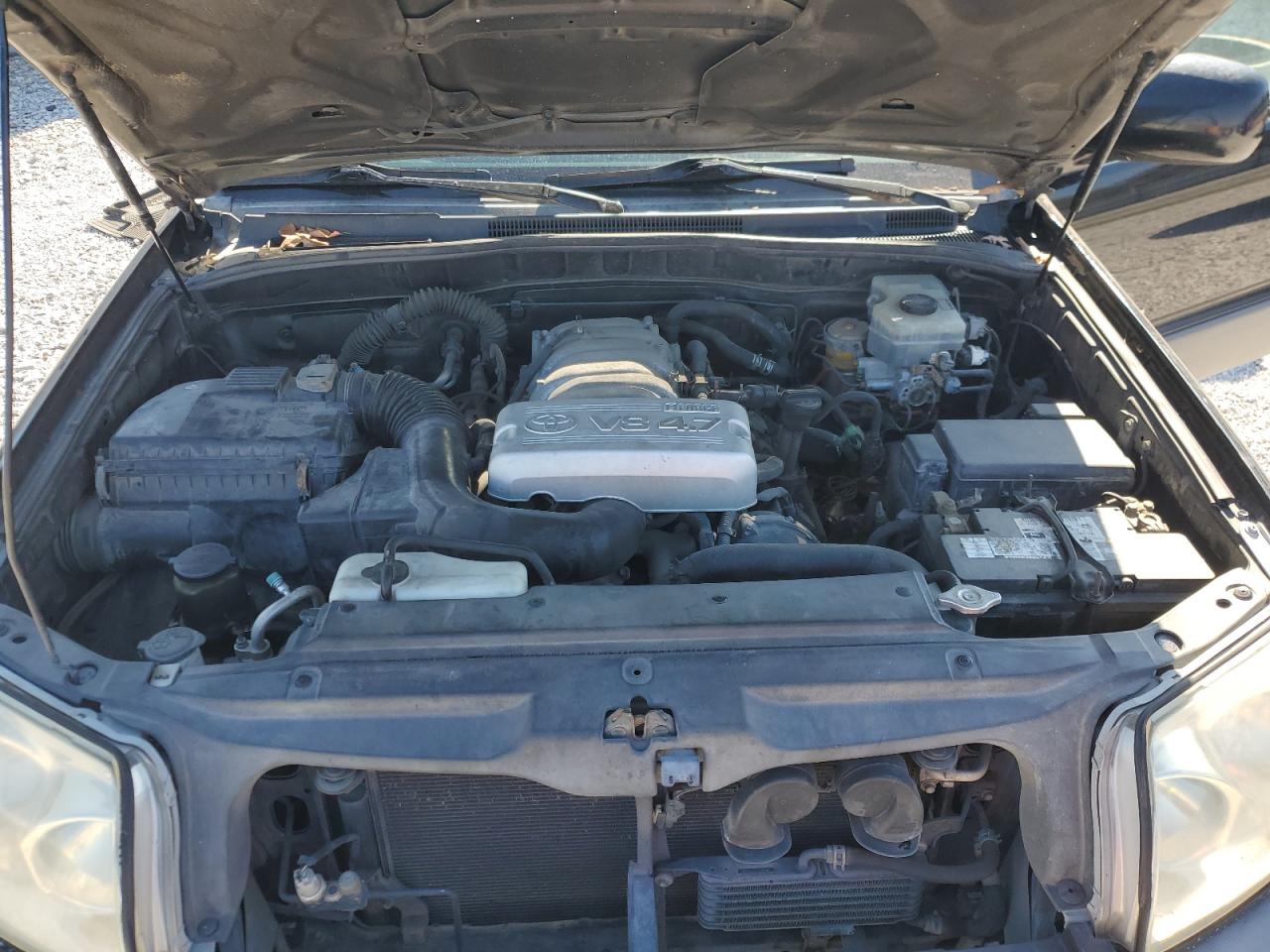 2003 Toyota 4Runner - Image 13