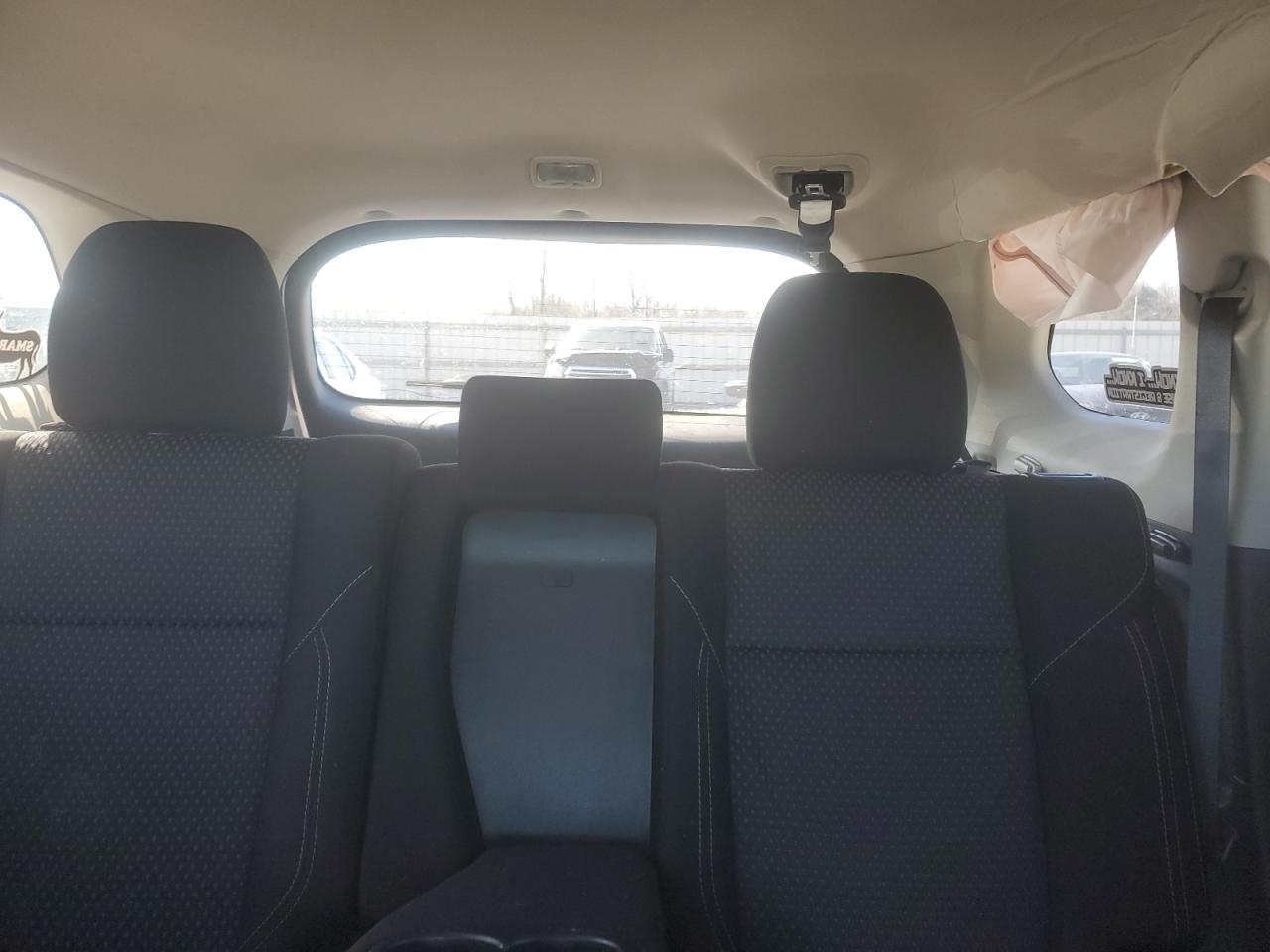 2020 Mitsubishi Outlander - Image 10