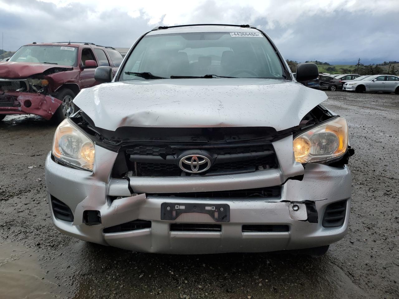 2012 Toyota RAV 4 - Image 5