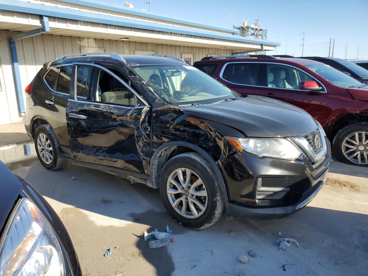 2018 Nissan Rogue - Image 4
