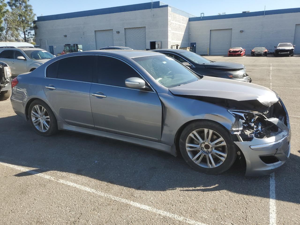 2014 Hyundai Genesis - Image 4