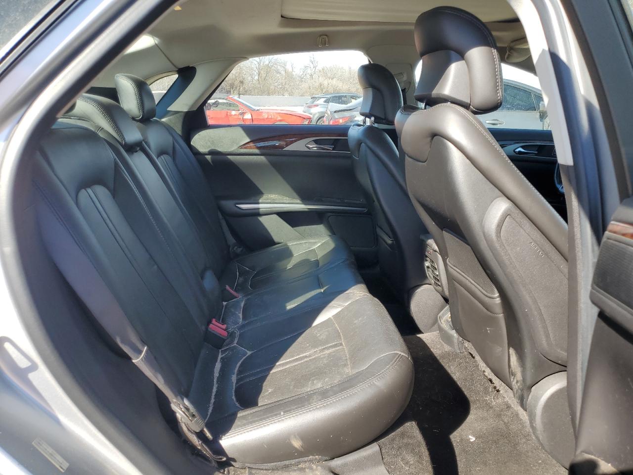 2013 Lincoln MKZ - Image 10