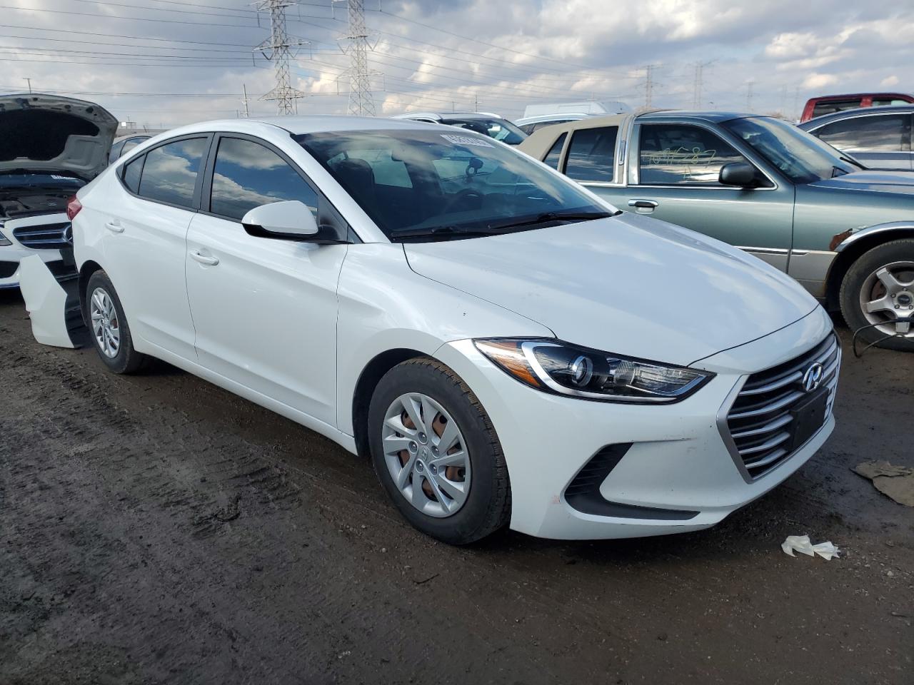 2018 Hyundai Elantra - Image 4