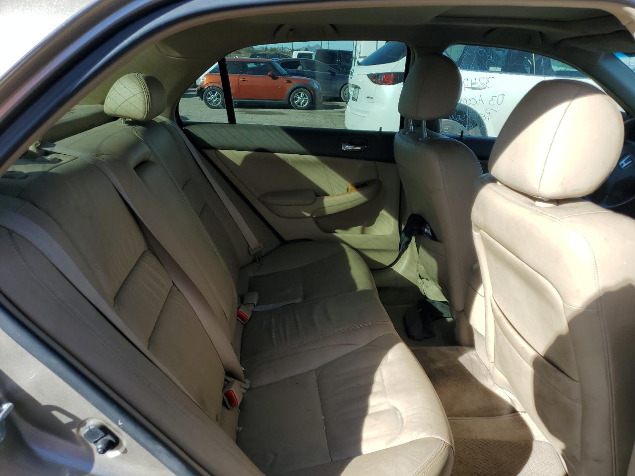 2003 Honda Accord - Image 10