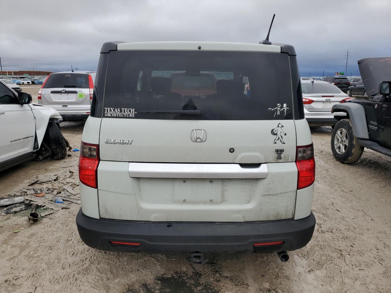 2010 Honda Element - Image 6