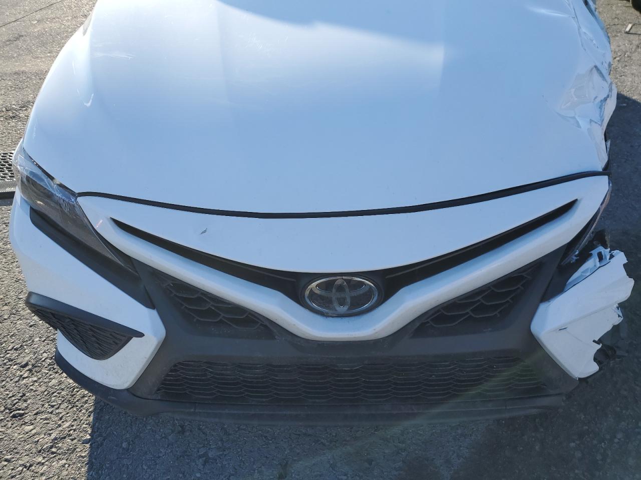 2024 Toyota Camry - Image 13