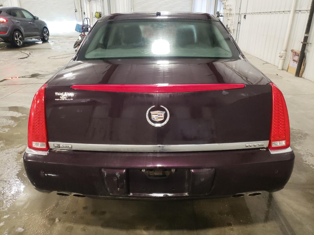 2008 Cadillac DTS - Image 6
