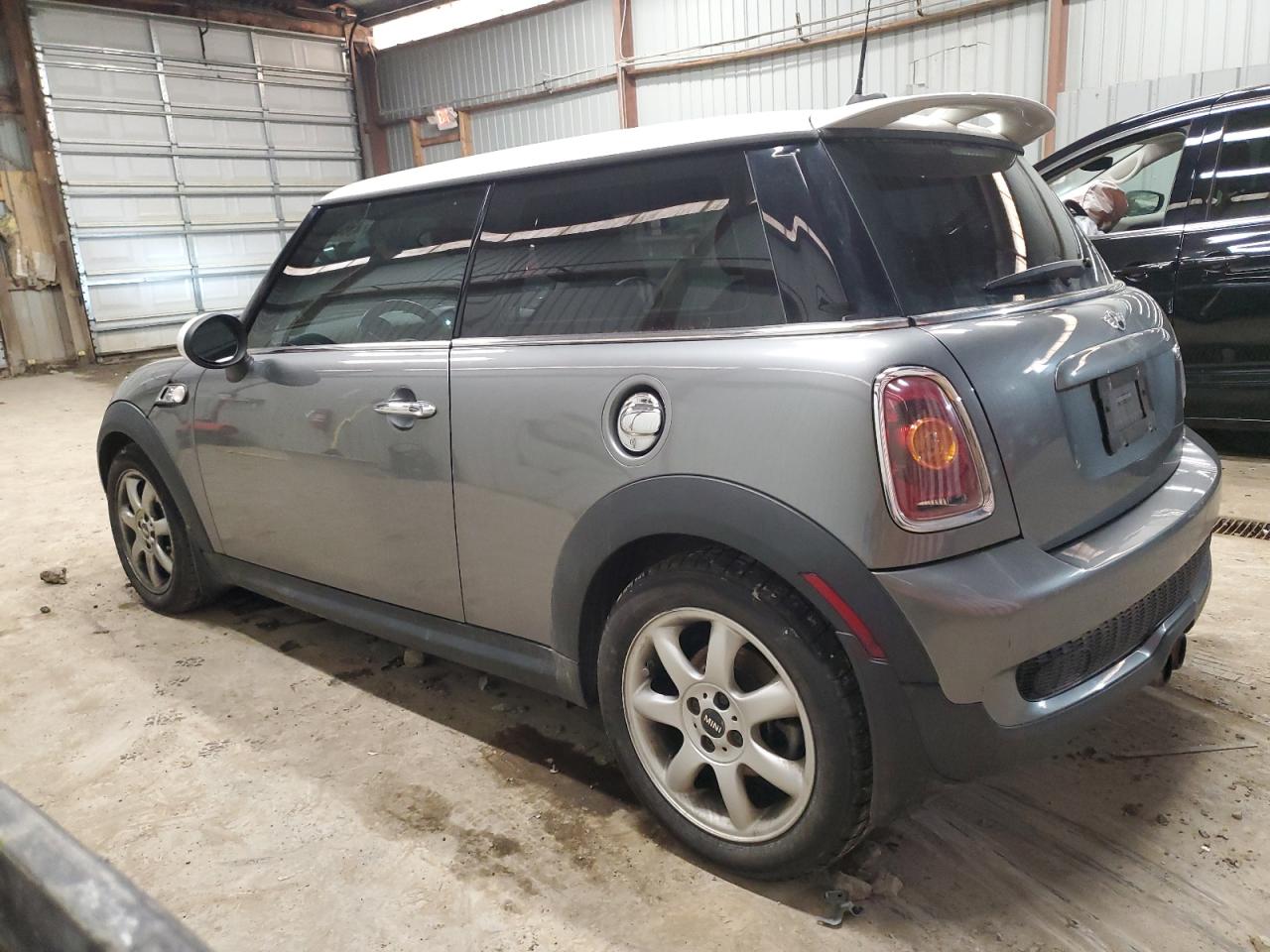 2009 MINI Cooper - Image 2