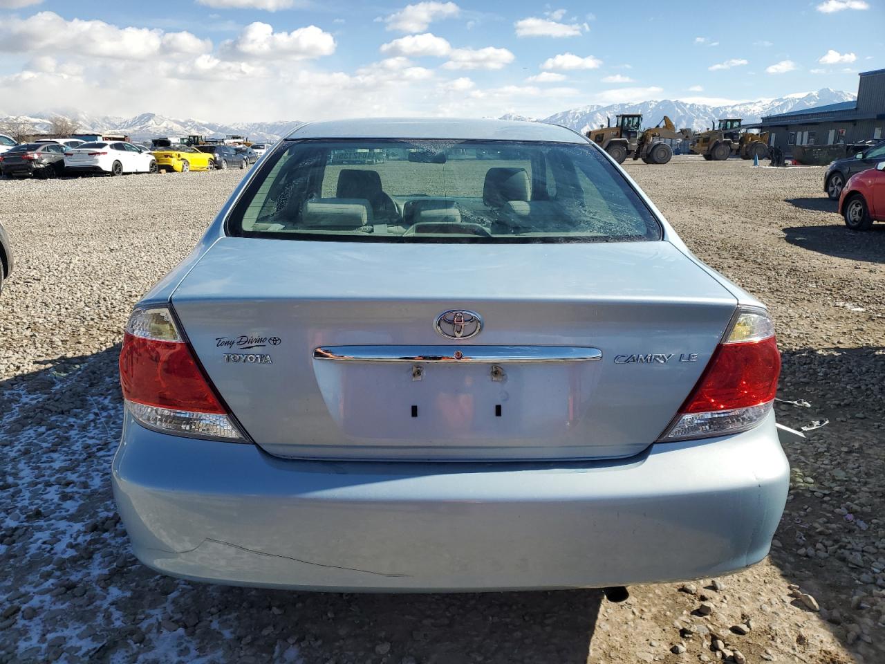 2005 Toyota Camry - Image 6