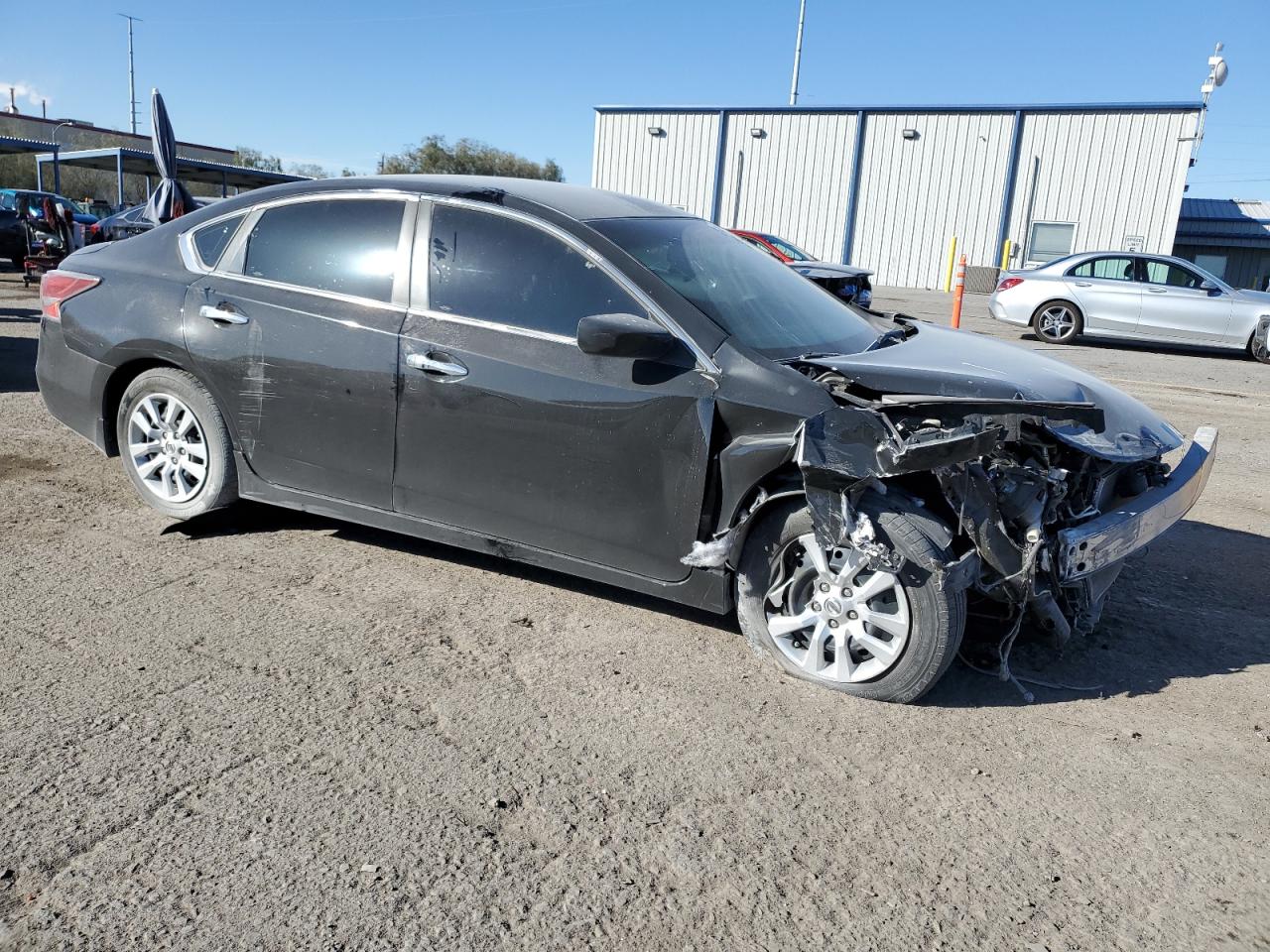 2015 Nissan Altima - Image 4