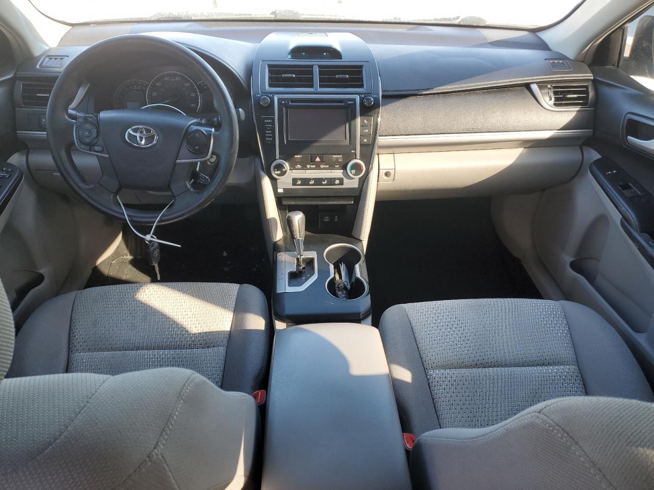 2012 Toyota Camry - Image 8