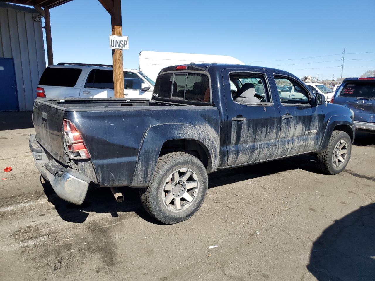 2011 Toyota Tacoma - Image 3