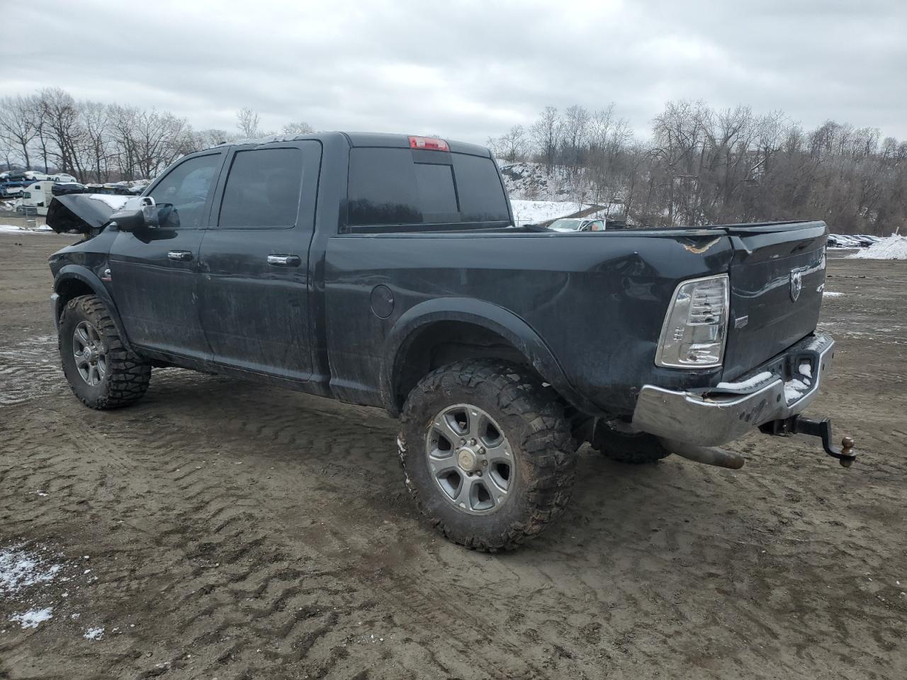 2015 RAM 2500 - Image 2