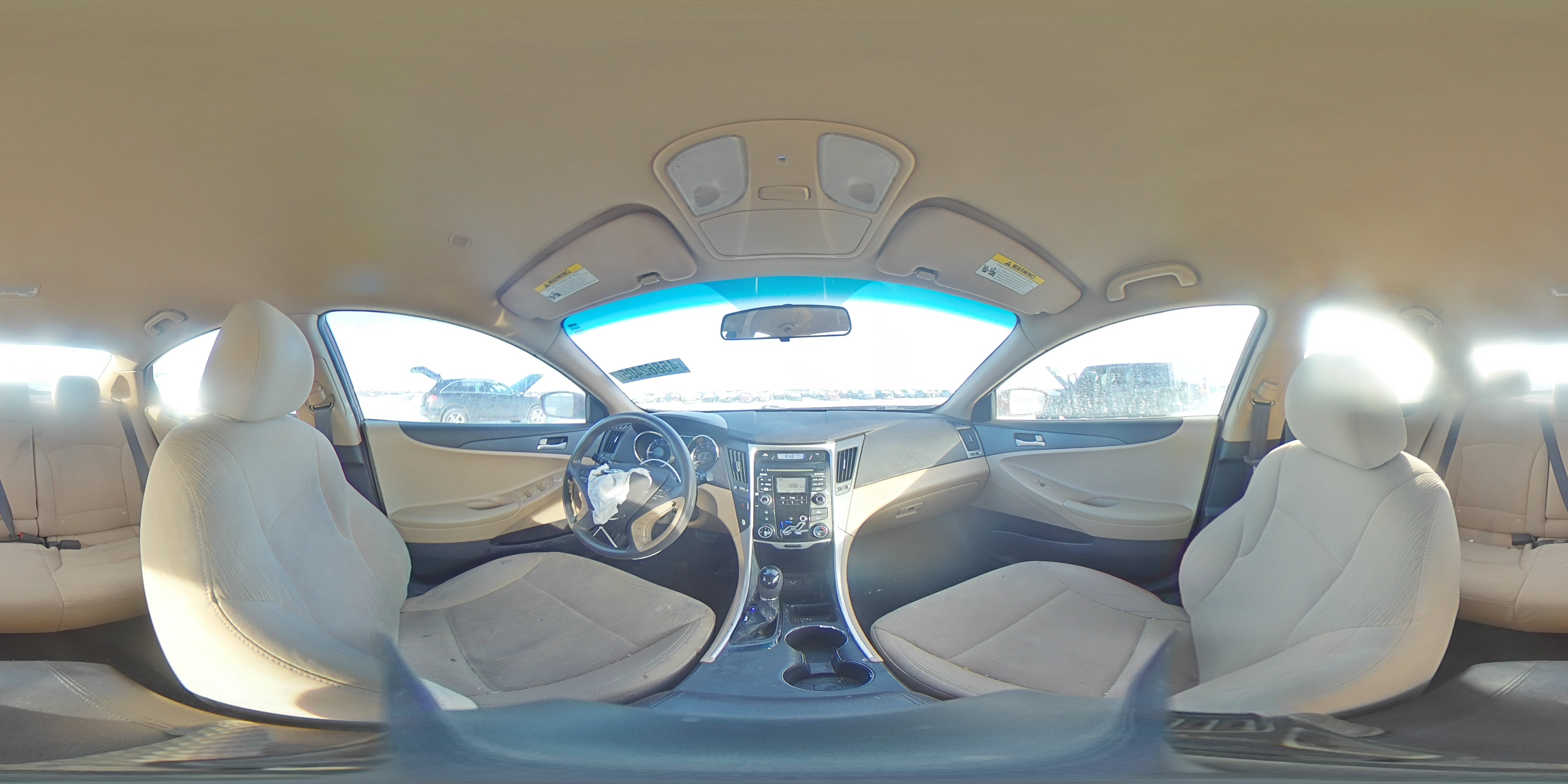 2011 Hyundai Sonata - Image 12