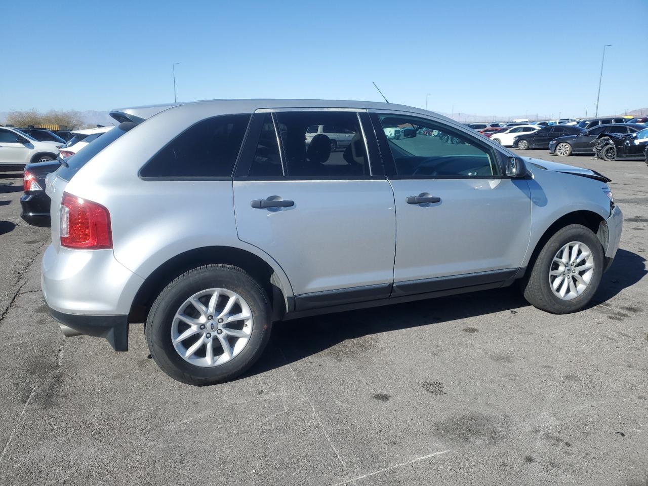 2014 Ford Edge - Image 3
