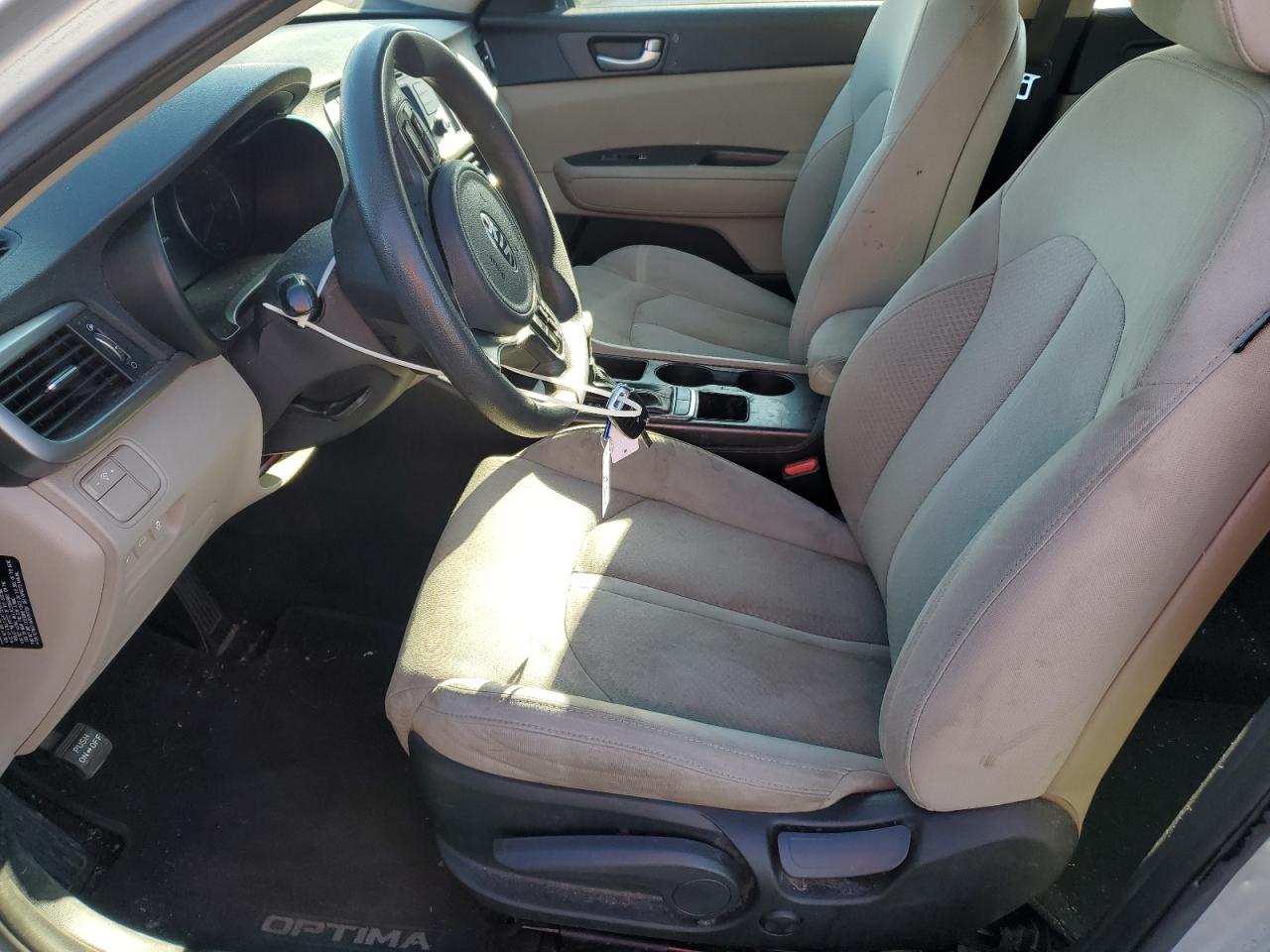 2016 Kia Optima - Image 7