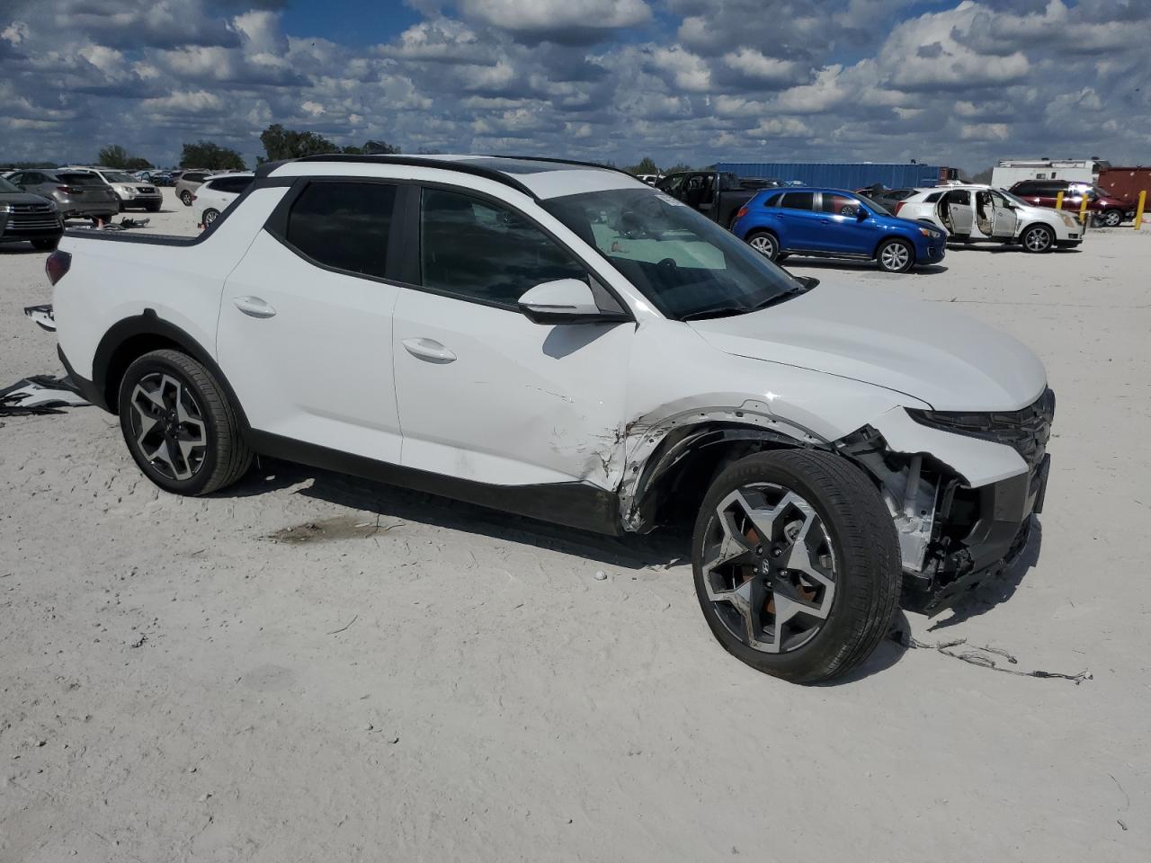 2023 Hyundai Santa Cruz - Image 4