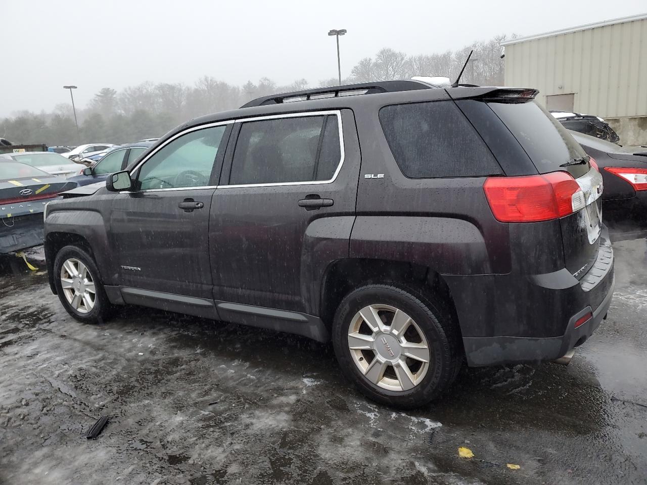 2013 GMC Terrain - Image 2