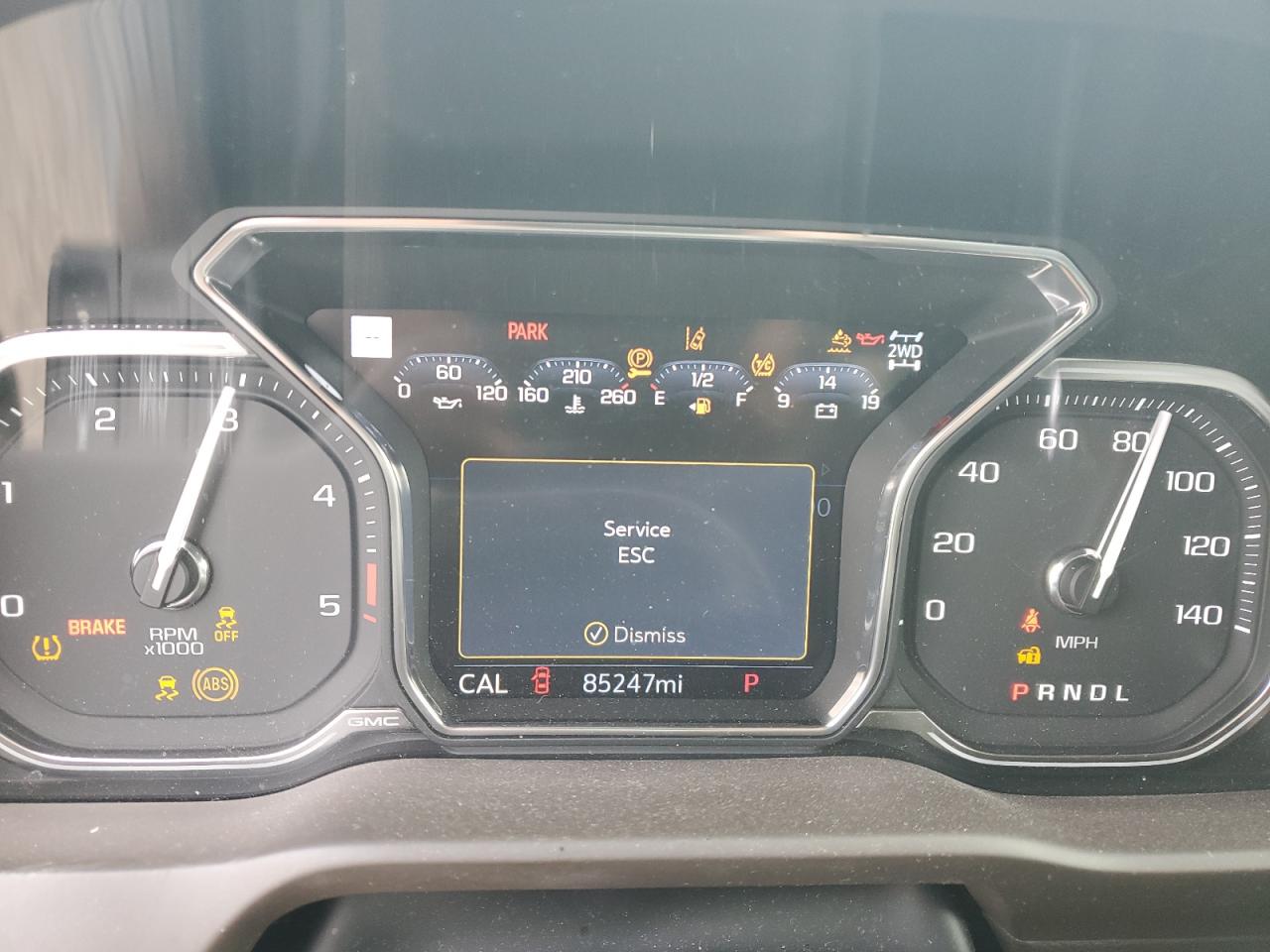 2022 GMC Sierra - Image 9