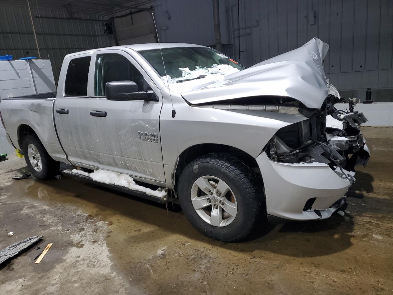 2017 RAM 1500 - Image 4