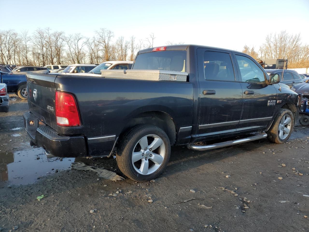 2015 RAM 1500 - Image 3