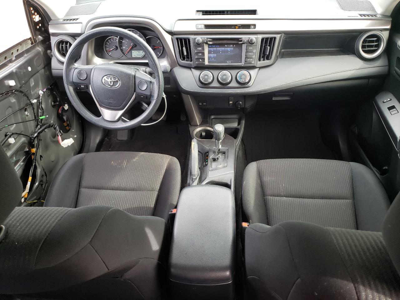 2016 Toyota RAV 4 - Image 8