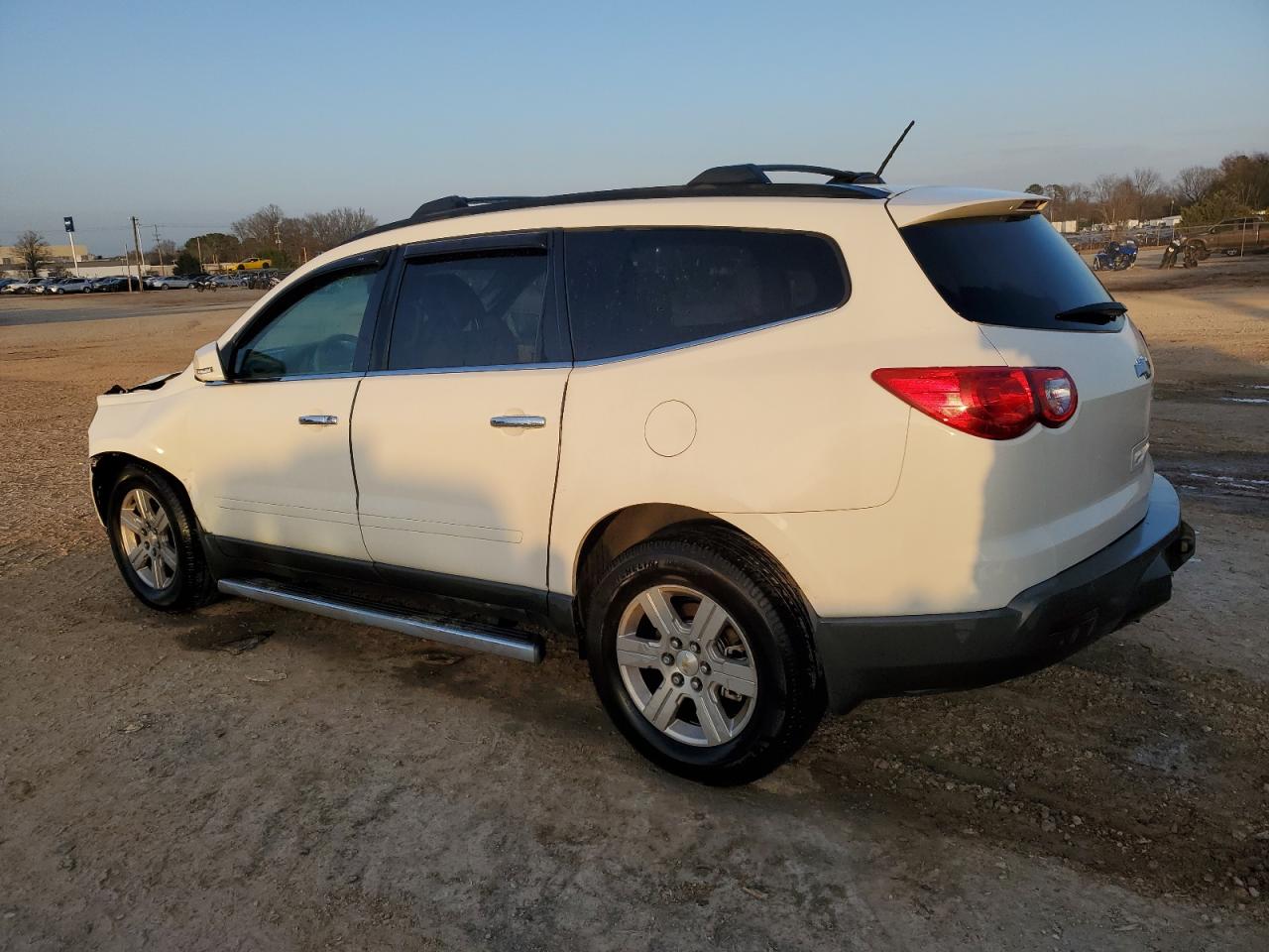 2012 Chevrolet Traverse - Image 2
