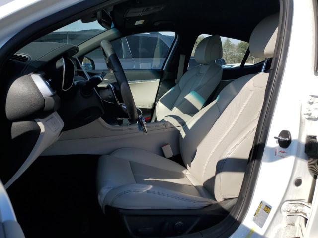  GENESIS G70 BASE 2022 Белый