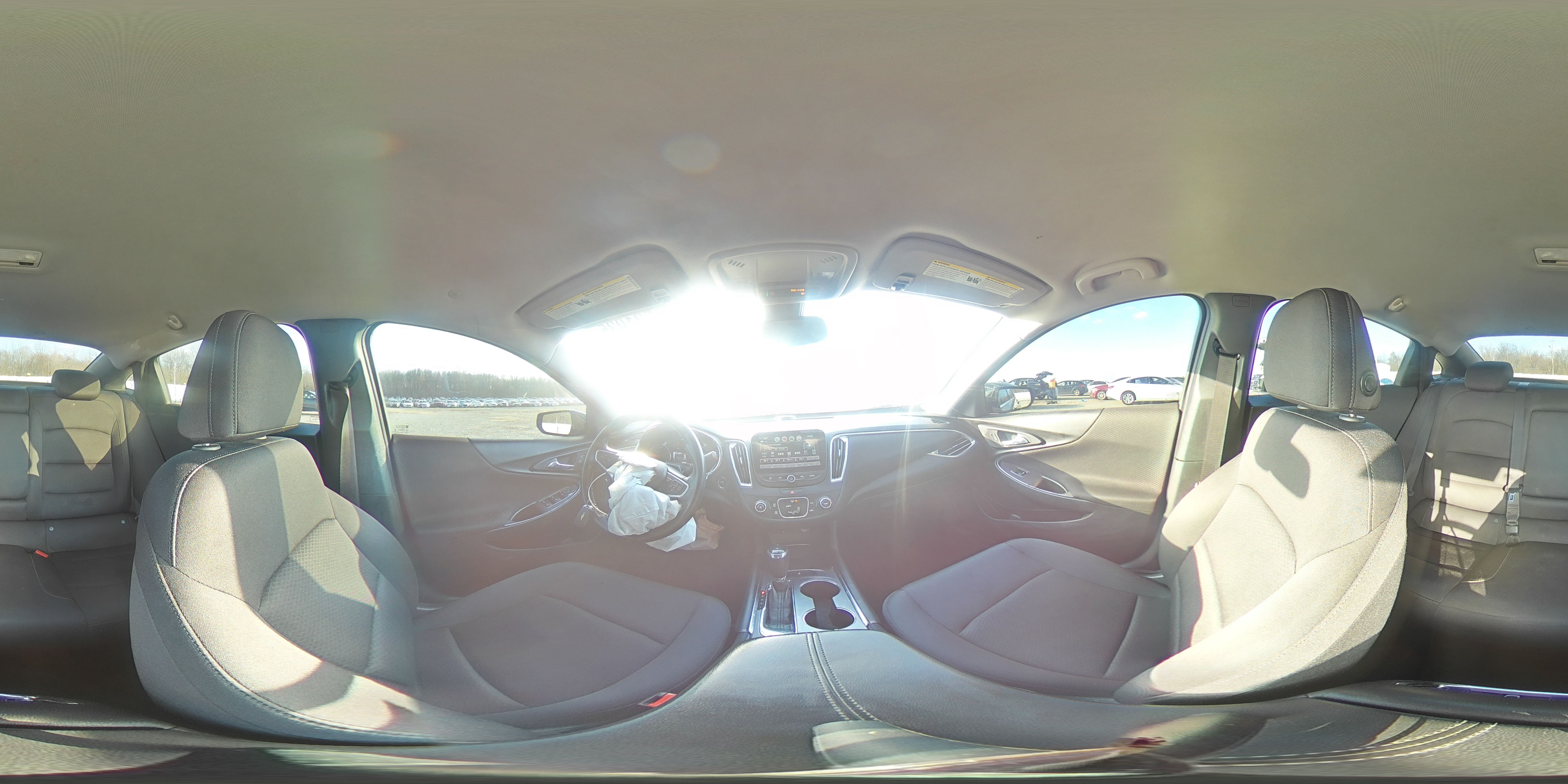 2018 Chevrolet Malibu - Image 13