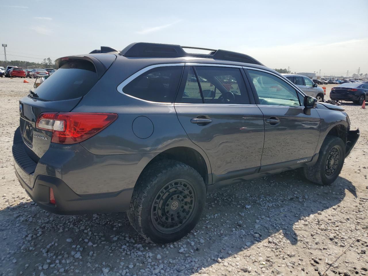 2019 Subaru Outback - Image 3