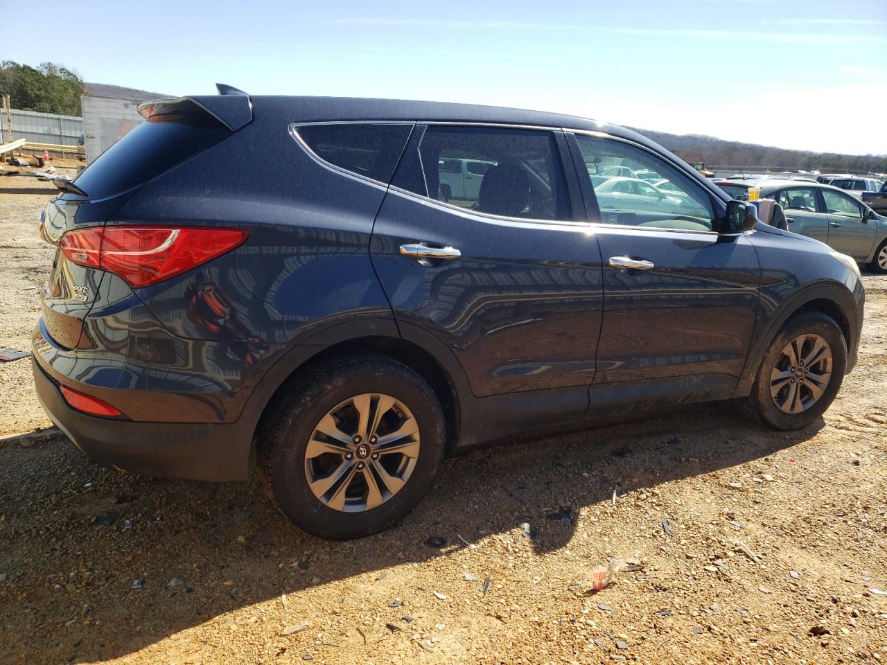2015 Hyundai Santa Fe - Image 3