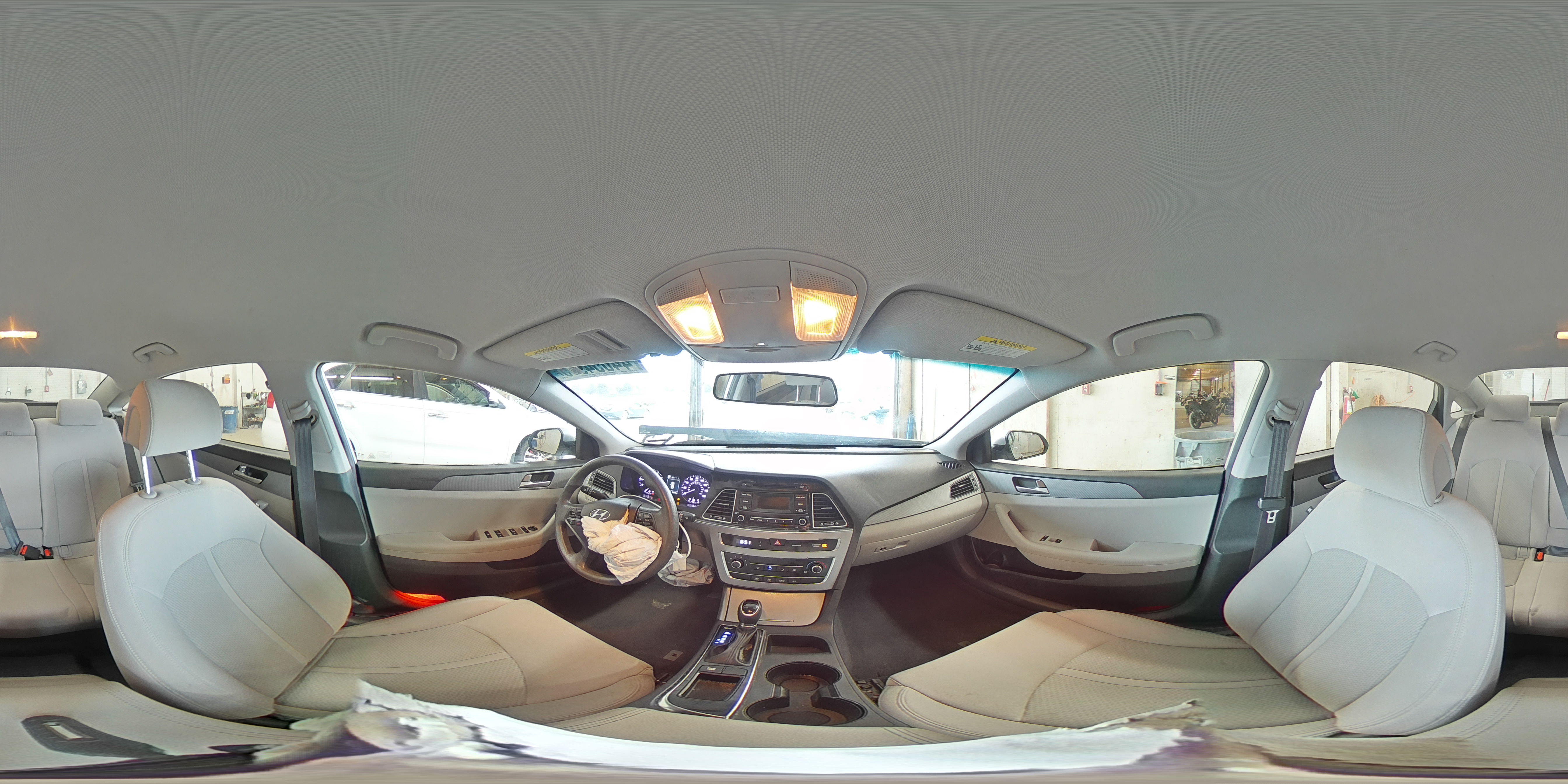 2017 Hyundai Sonata - Image 15