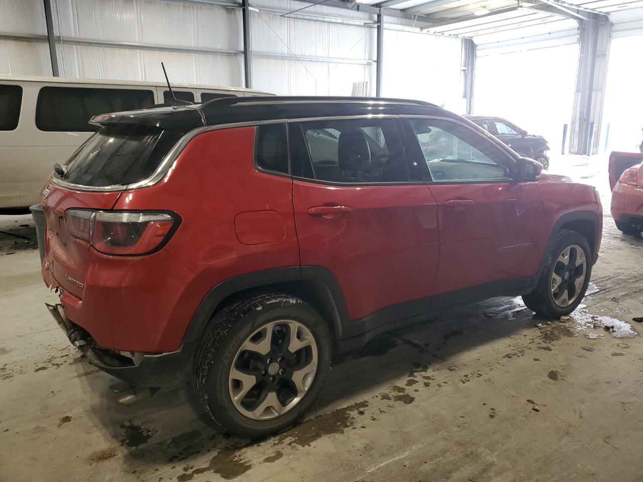 2018 Jeep Compass - Image 3