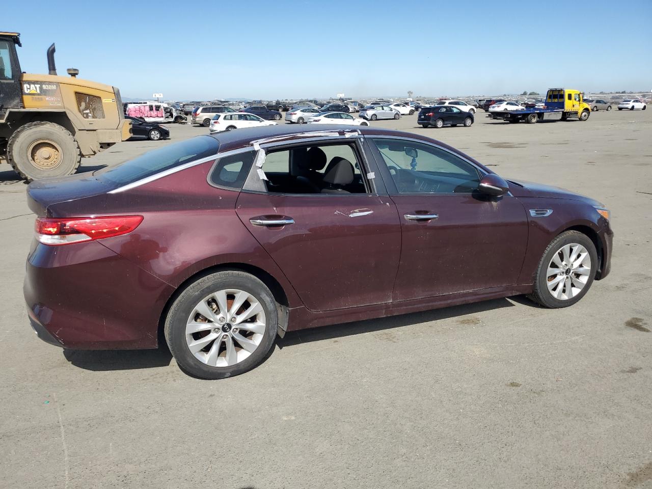 2016 Kia Optima - Image 3